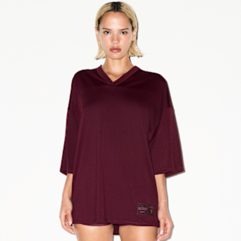 SKIMS - NikeSKIMS AIRY V-NECK OVERSIZED TOP - CURRANT / XS